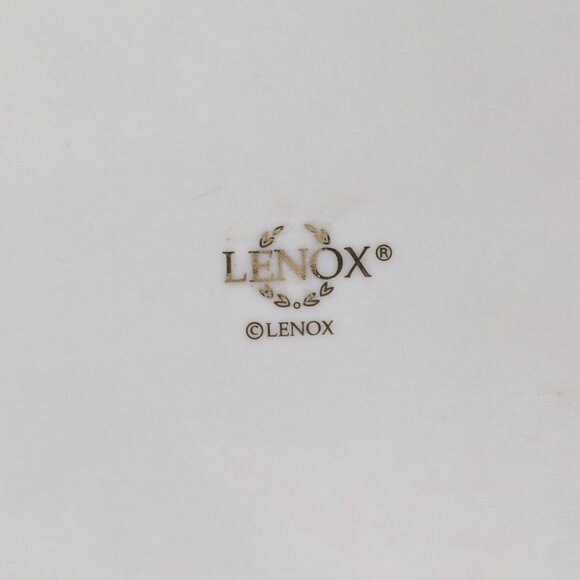 Lenox Classic Lattice Server Bowl Cream Gold Scallop Oval Porcelain Centerpiece - Picture 6 of 11